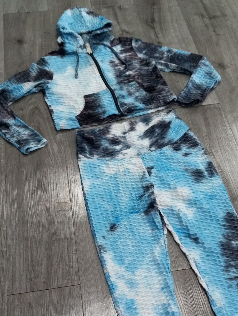 No Comment NY-LA - Blue Tie-Dye Two-Piece Active Set - Picture 4 of 7